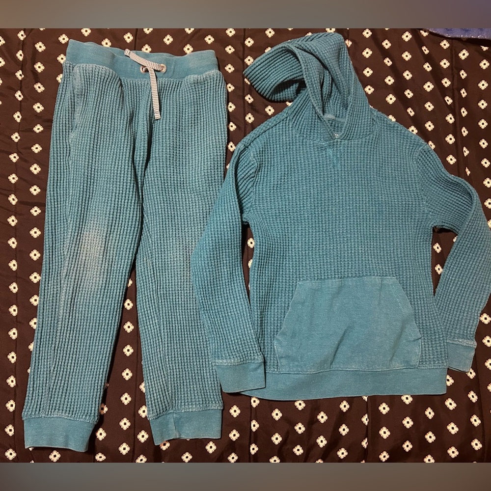 Cat & Jack kids Blue thick Knit Hoodie and Joggers Set-size 6/7
